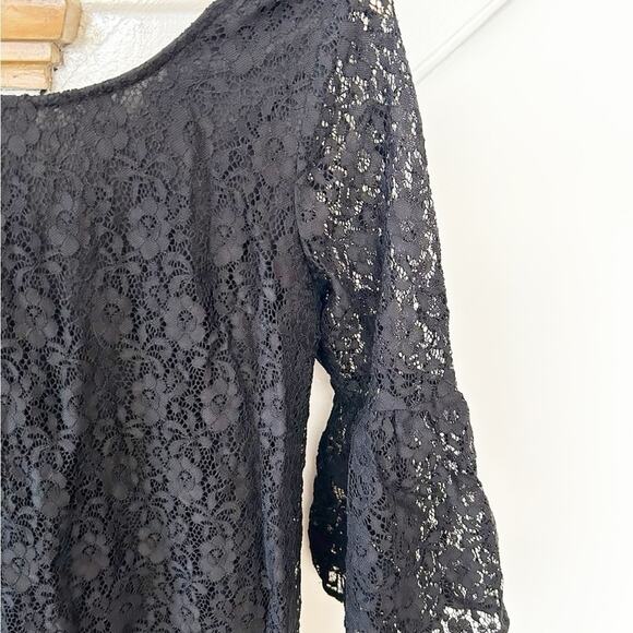 Altar'd State Black 3/4 Bell Sleeve Scoop Neck Lace Overlay Mini Dress Size S - Picture 2 of 6